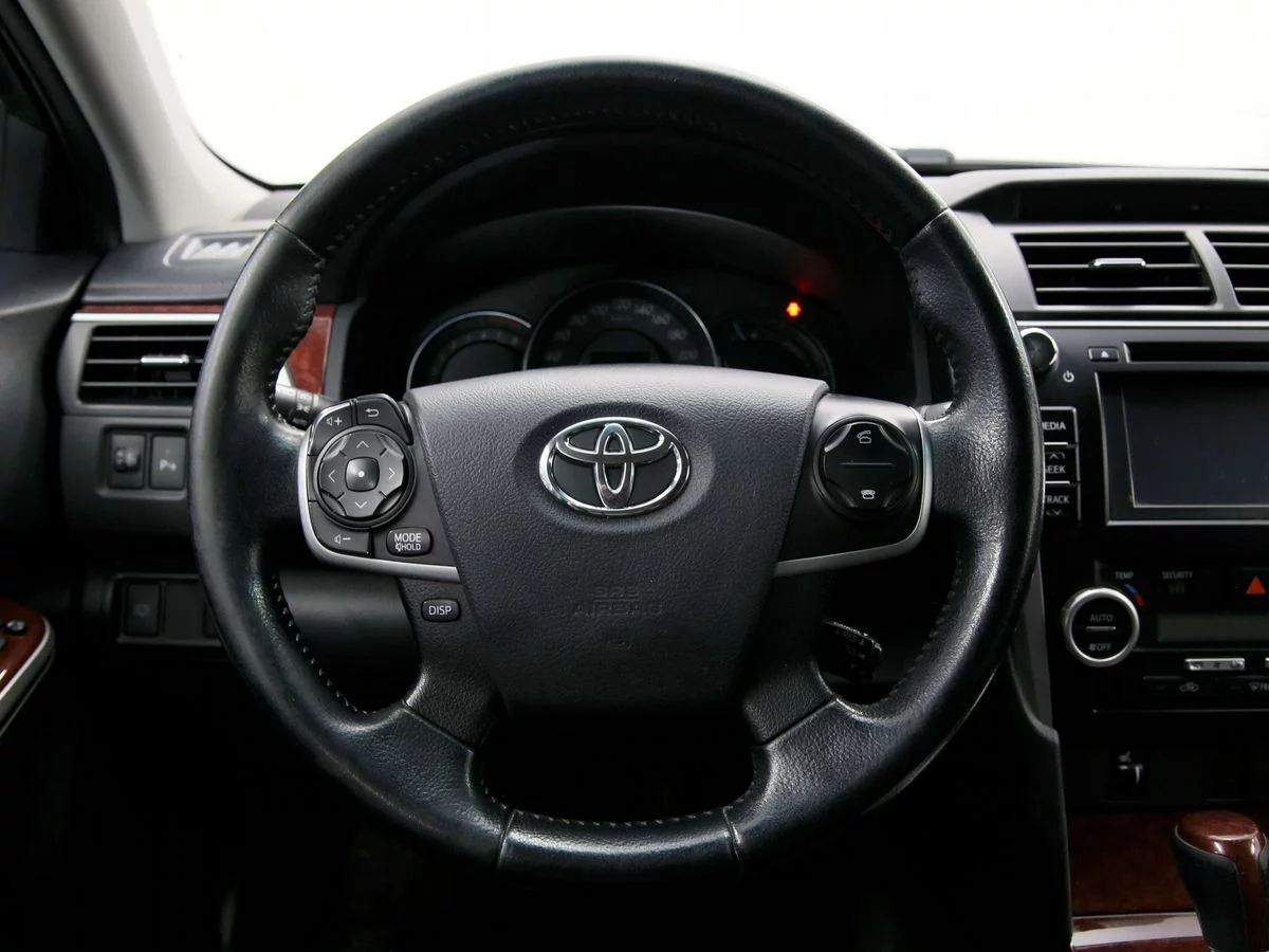 Toyota Camry 2013 2.5 AT (181 л.с.)  c пробегом - фото 18
