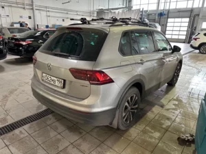 Volkswagen Tiguan 2019 1.4 AMT (150 л.с.) 4WD CONNECT (2019) c пробегом - фото 6