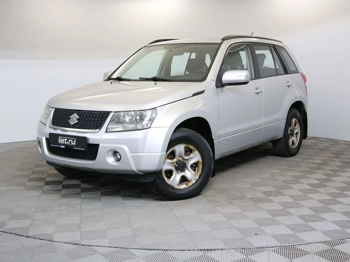 Suzuki Grand Vitara 2.0 AT (140 л.с.) 4WD, 2010, III поколение Рестайлинг,  Серебристый (продано) – заказ №137402