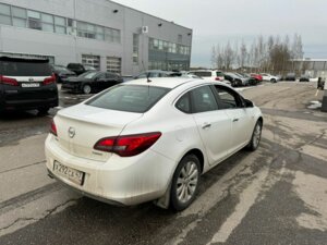 Opel Astra 2013 1.4 AT (140 л.с.) Cosmo c пробегом - фото 4
