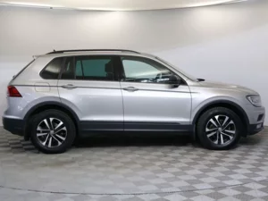 Volkswagen Tiguan 2019 1.4 AMT (150 л.с.) 4WD CONNECT (2019) c пробегом - фото 4