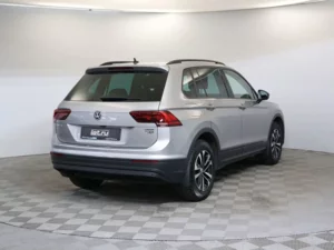 Volkswagen Tiguan 2019 1.4 AMT (150 л.с.) 4WD CONNECT (2019) c пробегом - фото 5