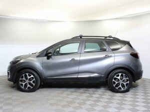Renault Kaptur 2018 2.0 MT (143 л.с.) 4WD Style c пробегом - фото 8