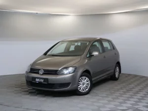 Volkswagen Golf Plus 2013 1.2 AMT (105 л.с.) Trendline c пробегом - фото 1