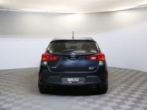 Toyota Auris 2013 1.3 MT (99 л.с.) Комфорт c пробегом - фото 6