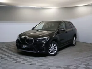 BMW X1 2019 18i sDrive 1.5 AMT (140 л.с.) sDrive18i c пробегом - фото 1