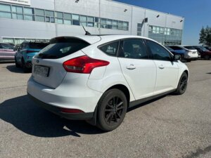Ford Focus 2019 1.6 AMT (125 л.с.) White and Black c пробегом - фото 4