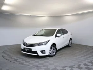 Toyota Corolla 2015 1.6 CVT (122 л.с.) Стиль Плюс c пробегом - фото 1