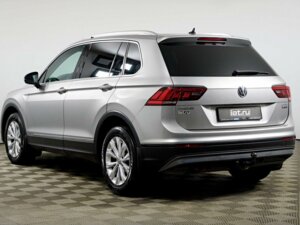 Volkswagen Tiguan 2017 2.0d AMT (150 л.с.) 4WD OFFROAD c пробегом - фото 7