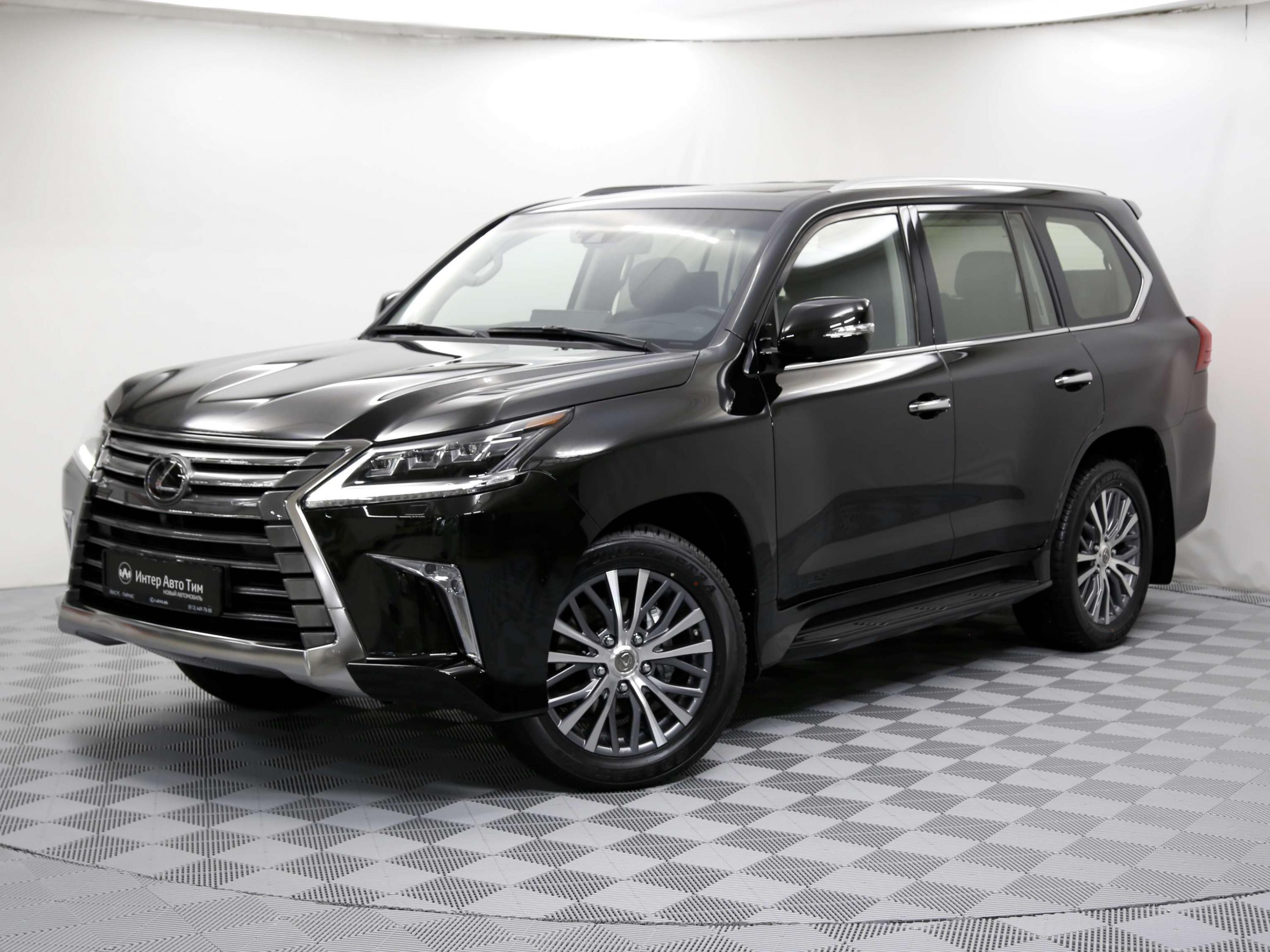 Lexus lx черный