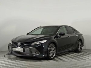 Toyota Camry 2018 2.5 AT (181 л.с.) Престиж Safety c пробегом - фото 1