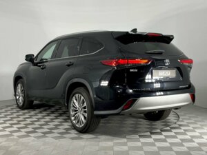 Новый Toyota Highlander 2023  - фото 7