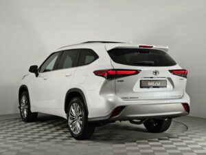 Новый Toyota Highlander 2024  - фото 7