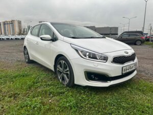 Kia Ceed 2018 1.6 AMT (135 л.с.) Premium c пробегом - фото 3