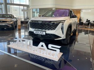 Новый Geely Atlas 2023 2.0 AMT (200 л.с.) Flagship Sport  - фото 1