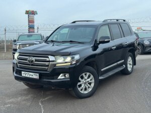 Toyota Land Cruiser 2018 4.5d AT (249 л.с.) 4WD Люкс Safety (7 мест) c пробегом - фото 1