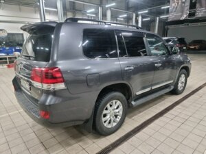 Toyota Land Cruiser 2015 4.6 AT (309 л.с.) 4WD Люкс Safety (5 мест) c пробегом - фото 2