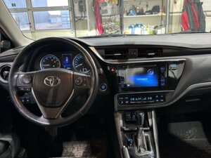 Toyota Corolla 2018 1.8 CVT (140 л.с.) Стиль Плюс c пробегом - фото 4