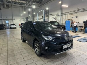 Toyota RAV4 2018 2.0 CVT (146 л.с.) 4WD Комфорт Плюс c пробегом - фото 8