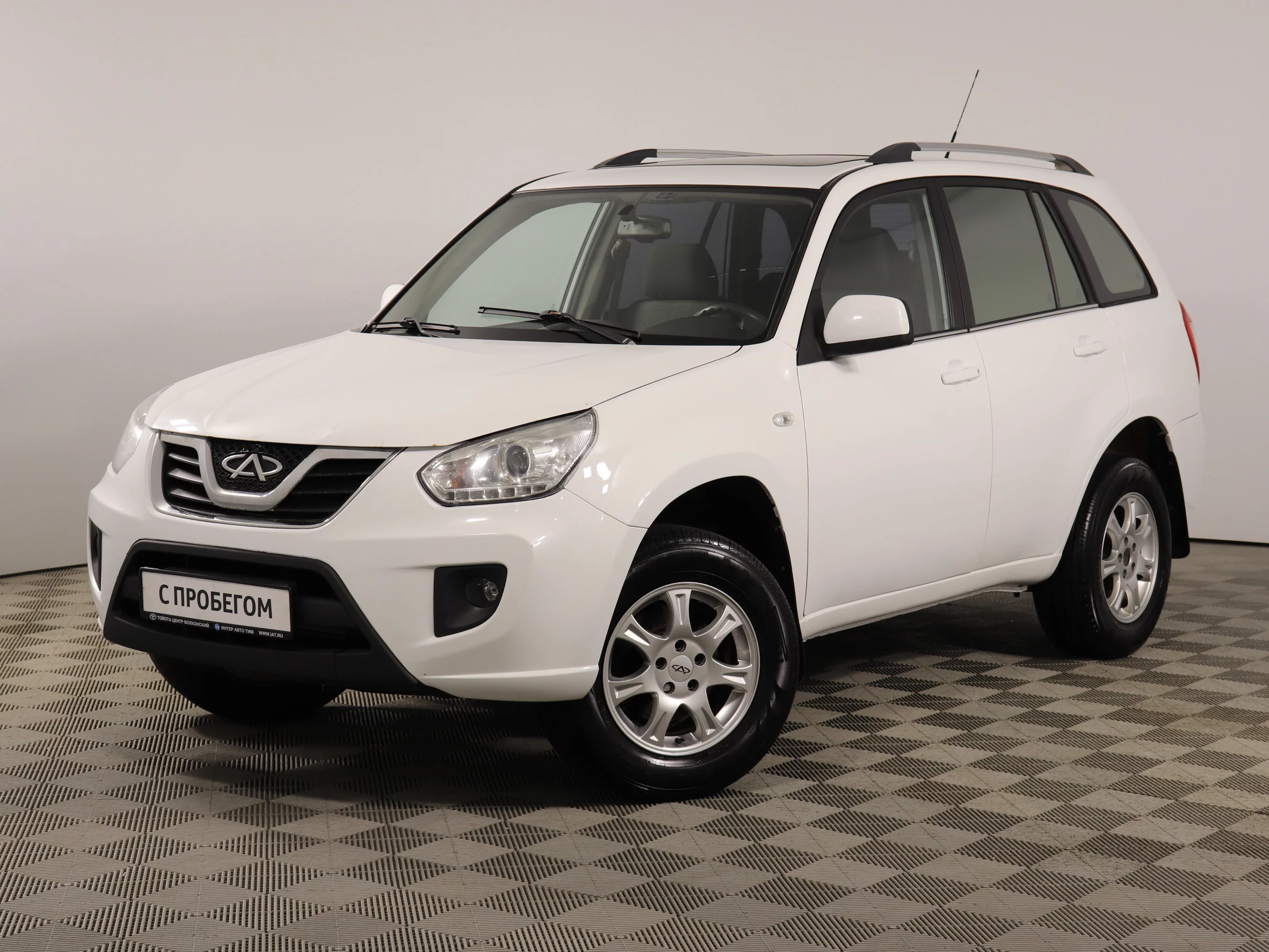 Chery Tiggo (T11) 1.6 MT (126 л.с.), 2013, I поколение Рестайлинг (FL),  Белый (продано) – заказ №109255