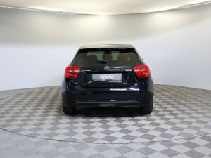 Mercedes-Benz A-Класс 2014 200 1.6 AMT (156 л.с.) A200 Особая серия c пробегом - фото 6