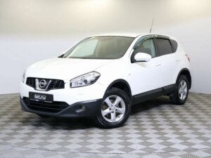 Nissan Qashqai 2011 2.0 CVT (141 л.с.) 4WD SE c пробегом - фото 1
