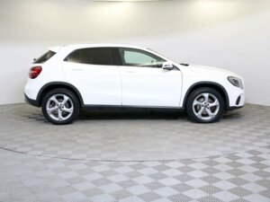 Mercedes-Benz GLA 2019 250 2.0 AMT (211 л.с.) 4WD GLA 250 4MATIC Особая серия c пробегом - фото 4