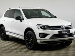 Volkswagen Touareg 2017 3.6 AT (249 л.с.) 4WD R-line c пробегом - фото 3
