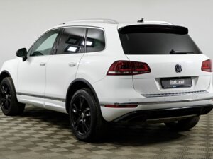 Volkswagen Touareg 2017 3.6 AT (249 л.с.) 4WD R-line c пробегом - фото 7