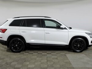 Skoda Kodiaq 2018 2.0d AMT (150 л.с.) 4WD Ambition Plus c пробегом - фото 4