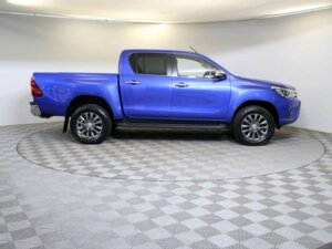 Toyota Hilux 2016 2.8d AT (177 л.с.) 4WD Престиж c пробегом - фото 4