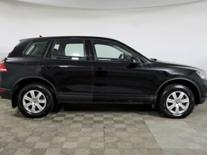 Volkswagen Touareg 2010 3.6 AT (249 л.с.) 4WD V6 c пробегом - фото 4