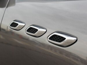 Maserati Levante 2018 Diesel 3.0d AT (275 л.с.) 4WD Базовая c пробегом - фото 2