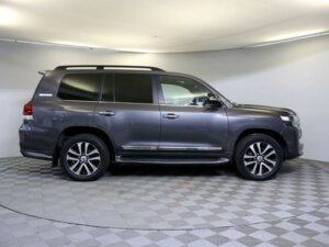 Toyota Land Cruiser 2018 4.5d AT (249 л.с.) 4WD Excalibur c пробегом - фото 4