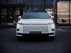 Новый Exlantix Exlantix ET 2025 1.5hyb AT (469 л.с.) 4WD Top  - фото 2