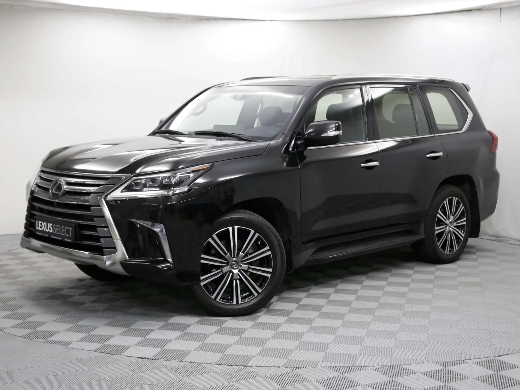 Lexus LX 570 5.7 AT (367 л.с.) 4WD, 2018, III поколение Рестайлинг 2,  Черный (продано) – заказ №110326