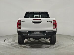 Toyota Hilux 2024 2.8d AT (204 л.с.) 4WD GR Sport c пробегом - фото 5