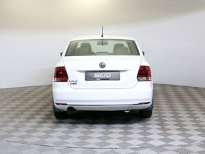 Volkswagen Polo 2016 1.6 AT (110 л.с.) Highline 15-18 c пробегом - фото 6