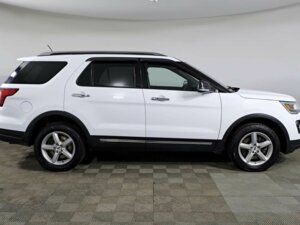 Ford Explorer 2018 3.5 AT (249 л.с.) 4WD XLT c пробегом - фото 4