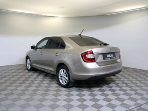 Skoda Rapid 2019 1.6 AT (110 л.с.) Style c пробегом - фото 7