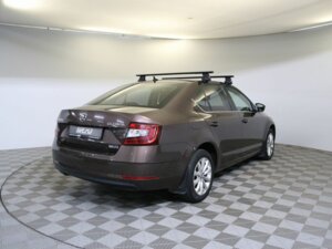 Skoda Octavia 2017 1.4 AMT (150 л.с.) Hockey Edition c пробегом - фото 5