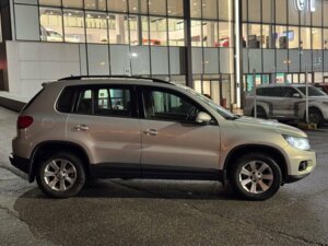 Volkswagen Tiguan 2013 2.0 AT (170 л.с.) 4WD Adventure c пробегом - фото 4