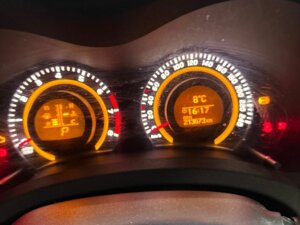 Toyota Auris 2011 1.6 AT (124 л.с.) Комфорт Плюс c пробегом - фото 7