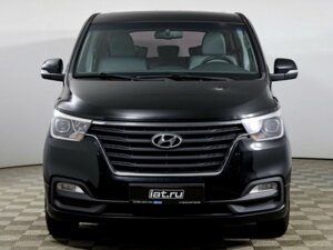 Hyundai H-1 2018 2.5d AT (170 л.с.) Family c пробегом - фото 2