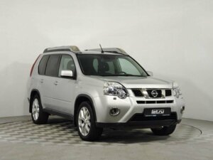 Nissan X-Trail 2012 2.5 CVT (169 л.с.) 4WD LE High c пробегом - фото 3