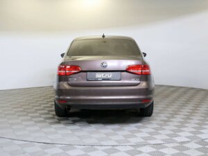 Volkswagen Jetta 2015 1.6 MT (85 л.с.)  c пробегом - фото 6