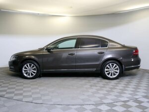 Volkswagen Passat 2012 1.8 AMT (152 л.с.) Highline c пробегом - фото 8