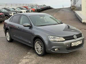 Volkswagen Jetta 2012 1.6 AT (105 л.с.) Comfortline c пробегом - фото 3