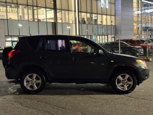 Toyota RAV4 2006 2.0 AT (152 л.с.) 4WD Сол c пробегом - фото 4