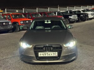 Audi A6 2014 2.0 CVT (180 л.с.) Базовая c пробегом - фото 3